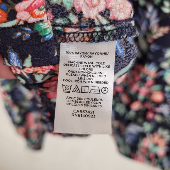 Loft black floral wrap back elasticized hem top Size large Boho Dark Romantic - Picture 9 of 11